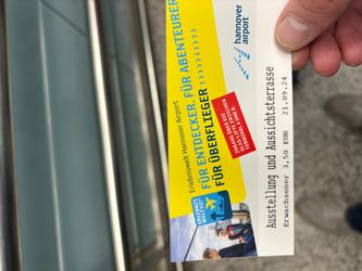 Eintrittskarte für die Erlebniswelt am Flughafen Hannover